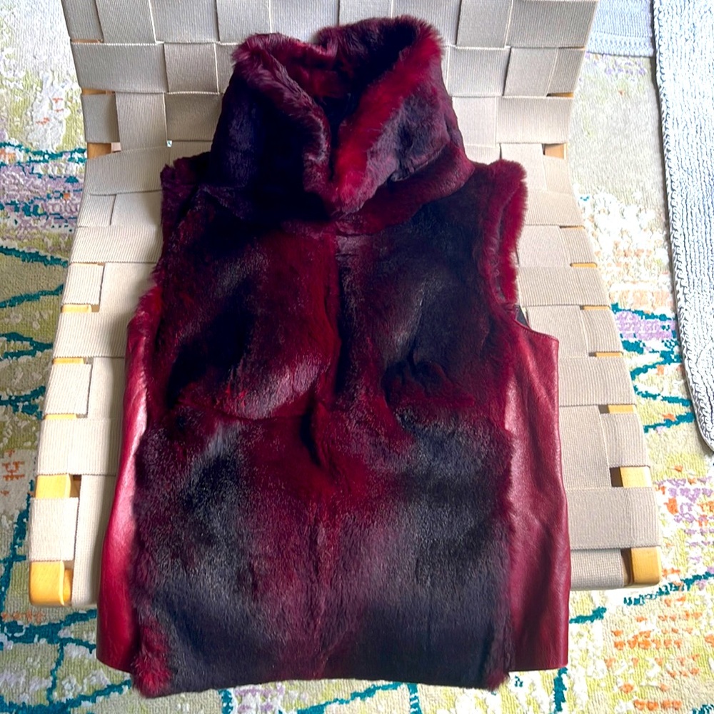 Plein Sud fur vest